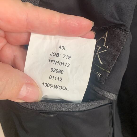 Jos. A. Bank Size 40L Men's Tailored Fit Sport Coat Blazer Jacket Gray Plaid - Picture 13 of 13